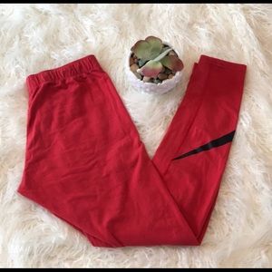 Used Red Nike Leggings